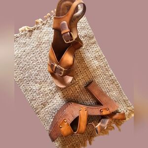 Southern Fried Chics- Queen City Heels Size 9